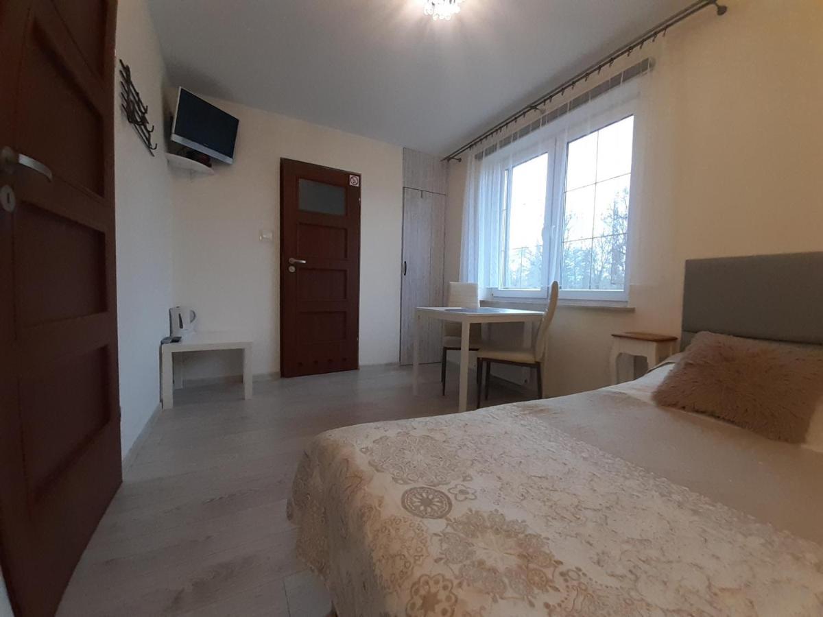 Pokoje Goscinne "Lenka" Ciechocinek Esterno foto
