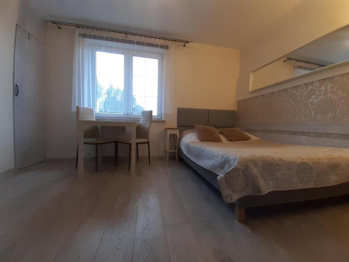 Pokoje Goscinne "Lenka" Ciechocinek Esterno foto