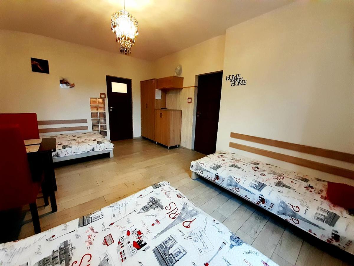 Pokoje Goscinne "Lenka" Ciechocinek Esterno foto