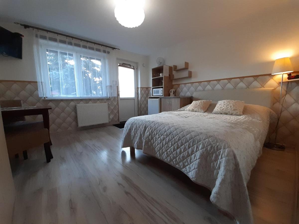 Pokoje Goscinne "Lenka" Ciechocinek Esterno foto