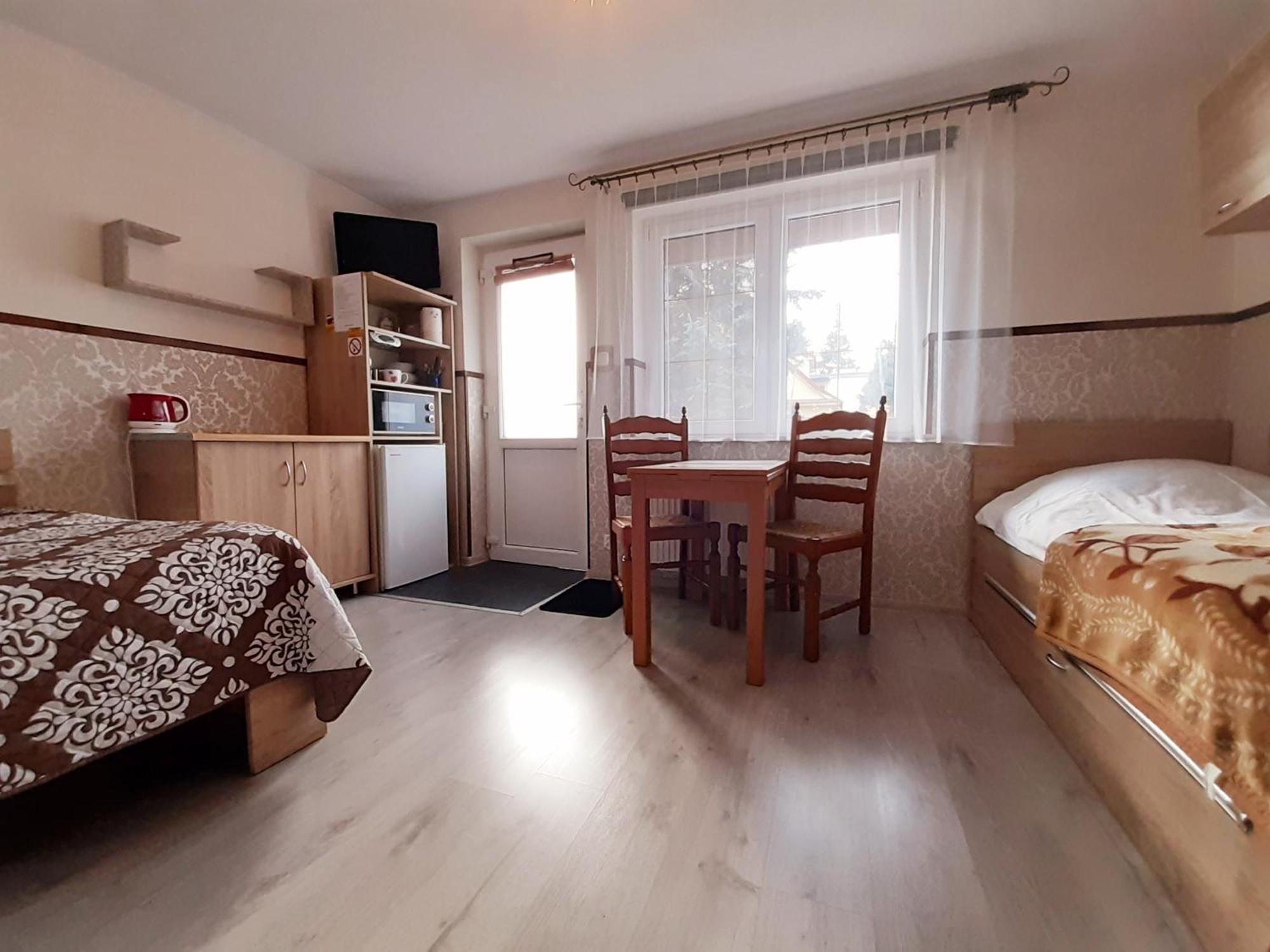 Pokoje Goscinne "Lenka" Ciechocinek Esterno foto